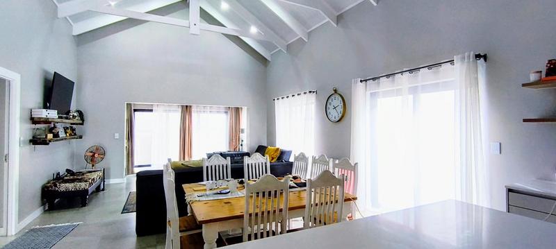 3 Bedroom Property for Sale in Blue Mountain Village Western Cape